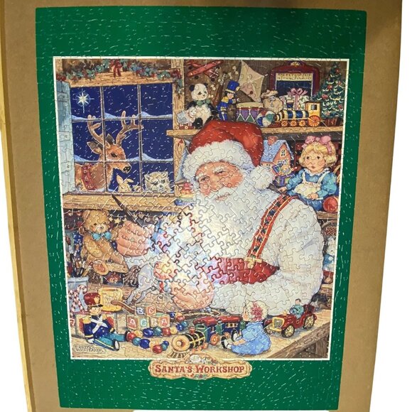 Vtg Santa's Workshop 550 Piece Jigsaw Puzzle Betty Whiteaker Christmas JC Penney - Picture 2 of 6